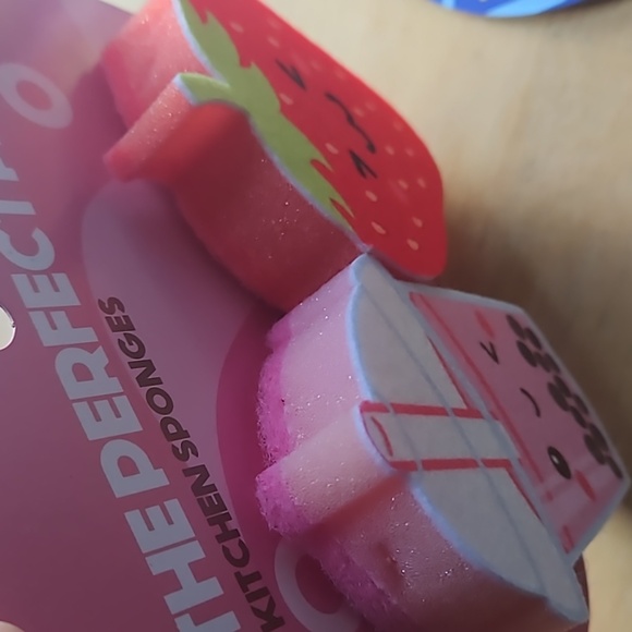 FUN KITCHEN SPONGES - Picture 7 of 12